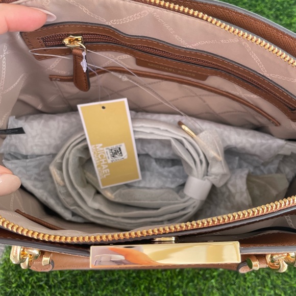 Michael Kors Rochelle - Picture 4 of 4